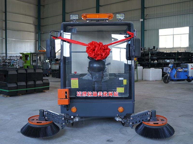 電動(dòng)清掃車(chē)